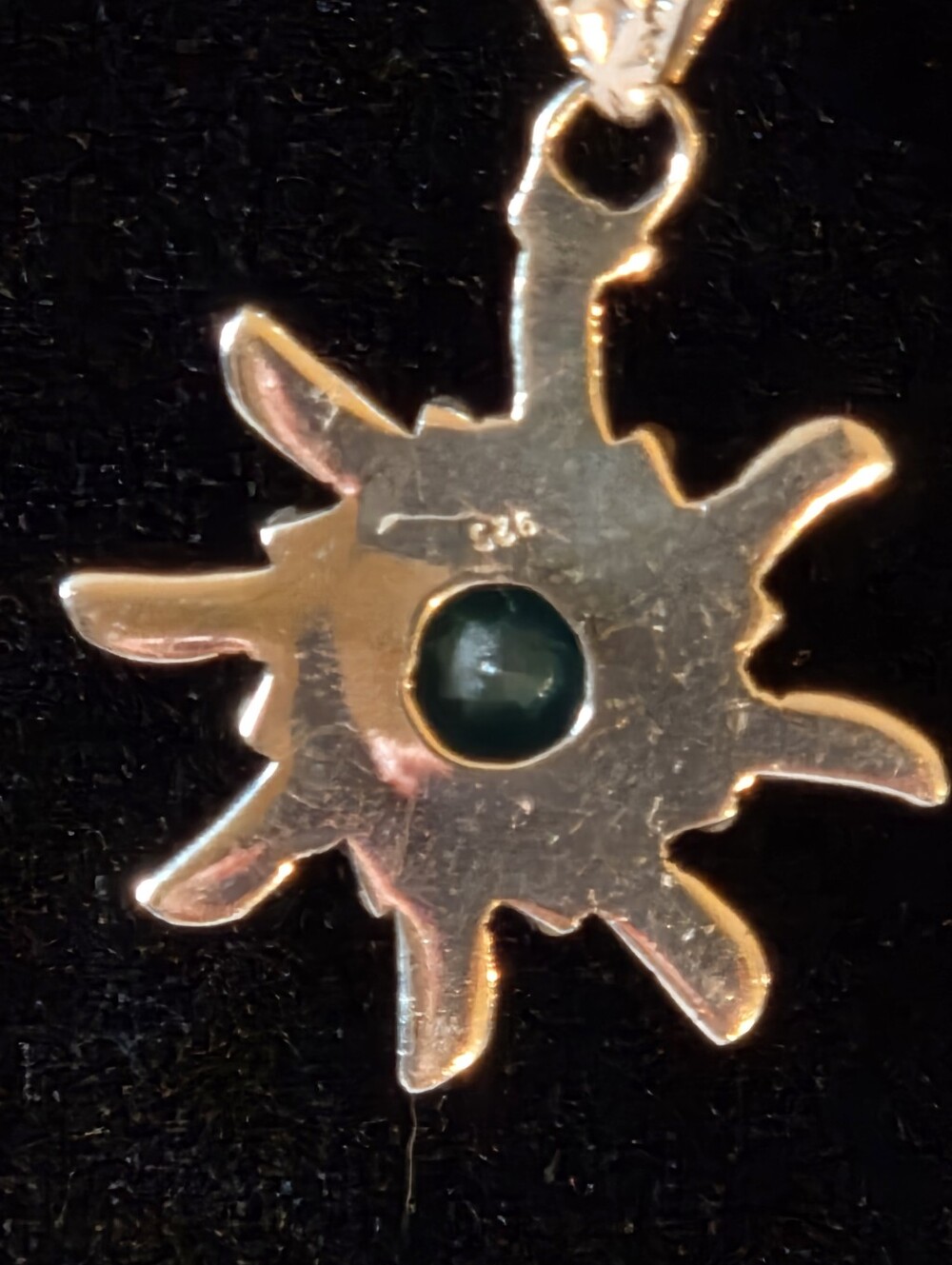 The Silver Mesa Sterling Silver Green Chalcedony Sunburst Pendant Necklace 16" - Picture 4 of 6